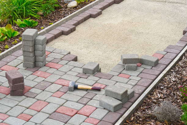 Best Interlocking Driveway Pavers  in St John, KS