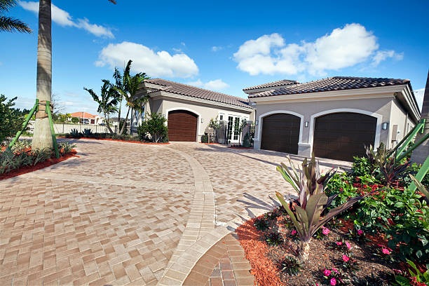 Best Driveway Paving Contractor  in St John, KS
