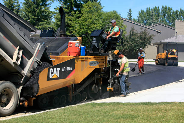 Best Driveway Pavers Near Me  in St John, KS